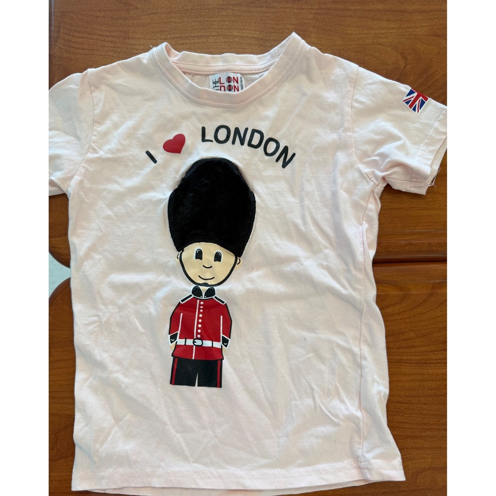 The London Collection Kids Pink I Heart London Queens Guard T-Shirt Size 7/8